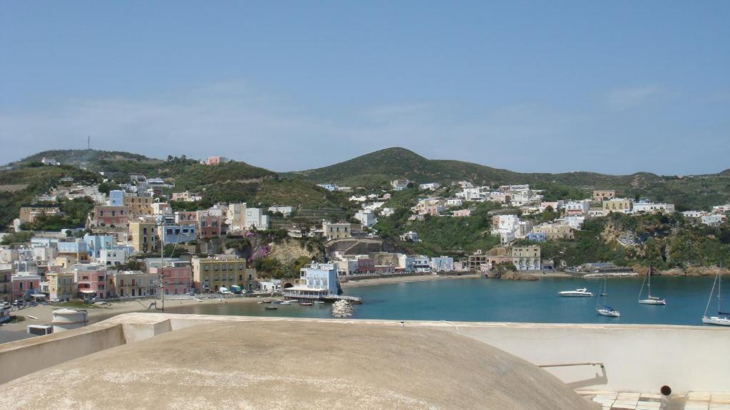 Hotel Del Capitano Ponza Luaran gambar